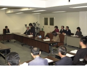 公営住宅にＡＥＤ設置を求める市民の会による申し入れ